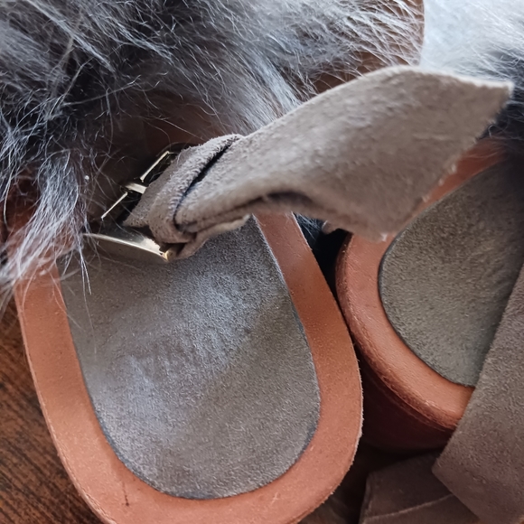 Women's Huma Blanco Clemence 2.0 Alpaca and Calfskin Suede Sandals - Picture 9 of 9